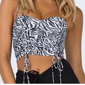 Princess Polly Shine Bright Crop Top Zebra Black/White Women’s Size 4